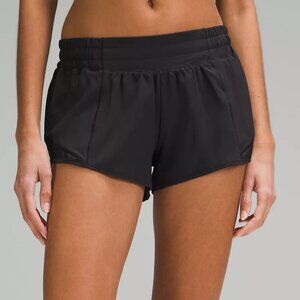 Lululemon Hotty Hot Low-Rise Lined Short 2.5" Black Size 2